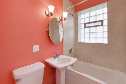 Tiny photo for 2000 W Greenleaf Avenue #1, Chicago, IL 60645 (MLS # 12609231)