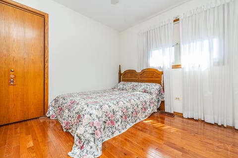 Tiny photo for 7924 W 79th Place, Bridgeview, IL 60455 (MLS # 12693663)