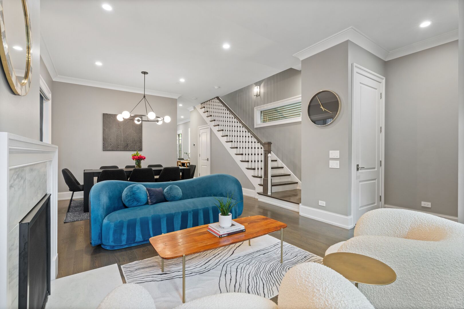 1306 W Byron Street