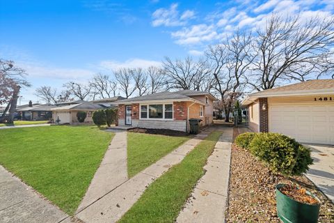 A home in Dolton