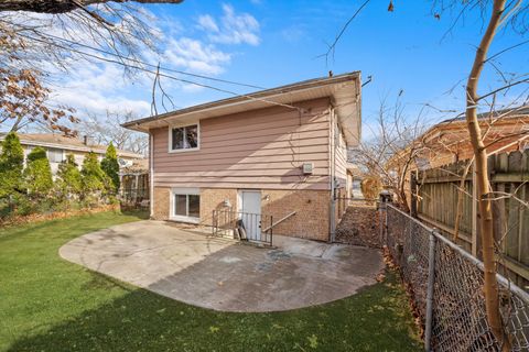 A home in Dolton