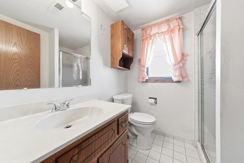 Tiny photo for 5841 W 75th Place, Burbank, IL 60459 (MLS # 12523821)