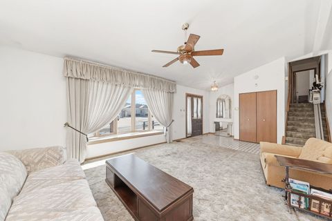 Tiny photo for 5841 W 75th Place, Burbank, IL 60459 (MLS # 12523821)