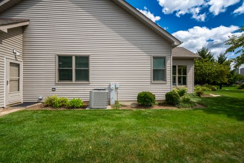 Tiny photo for 870 Woodland Drive, Antioch, IL 60002 (MLS # 12499457)