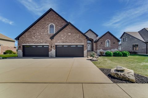 Tiny photo for 24001 S Sunset Lakes Drive, Manhattan, IL 60442 (MLS # 12475210)