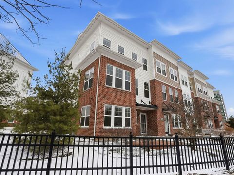 Tiny photo for 3565 Mulligan Drive, Woodridge, IL 60517 (MLS # 12577220)