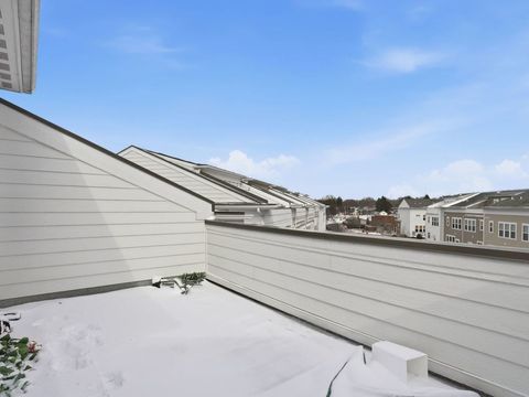 Tiny photo for 3565 Mulligan Drive, Woodridge, IL 60517 (MLS # 12577220)