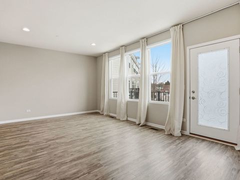 Tiny photo for 3565 Mulligan Drive, Woodridge, IL 60517 (MLS # 12577220)