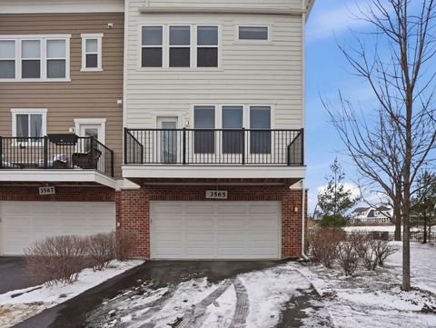 Tiny photo for 3565 Mulligan Drive, Woodridge, IL 60517 (MLS # 12577220)
