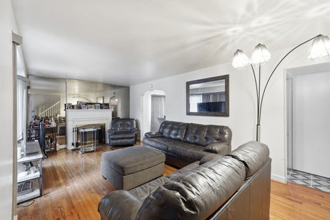 Tiny photo for 7559 S Hoyne Avenue, Chicago, IL 60620 (MLS # 12762754)