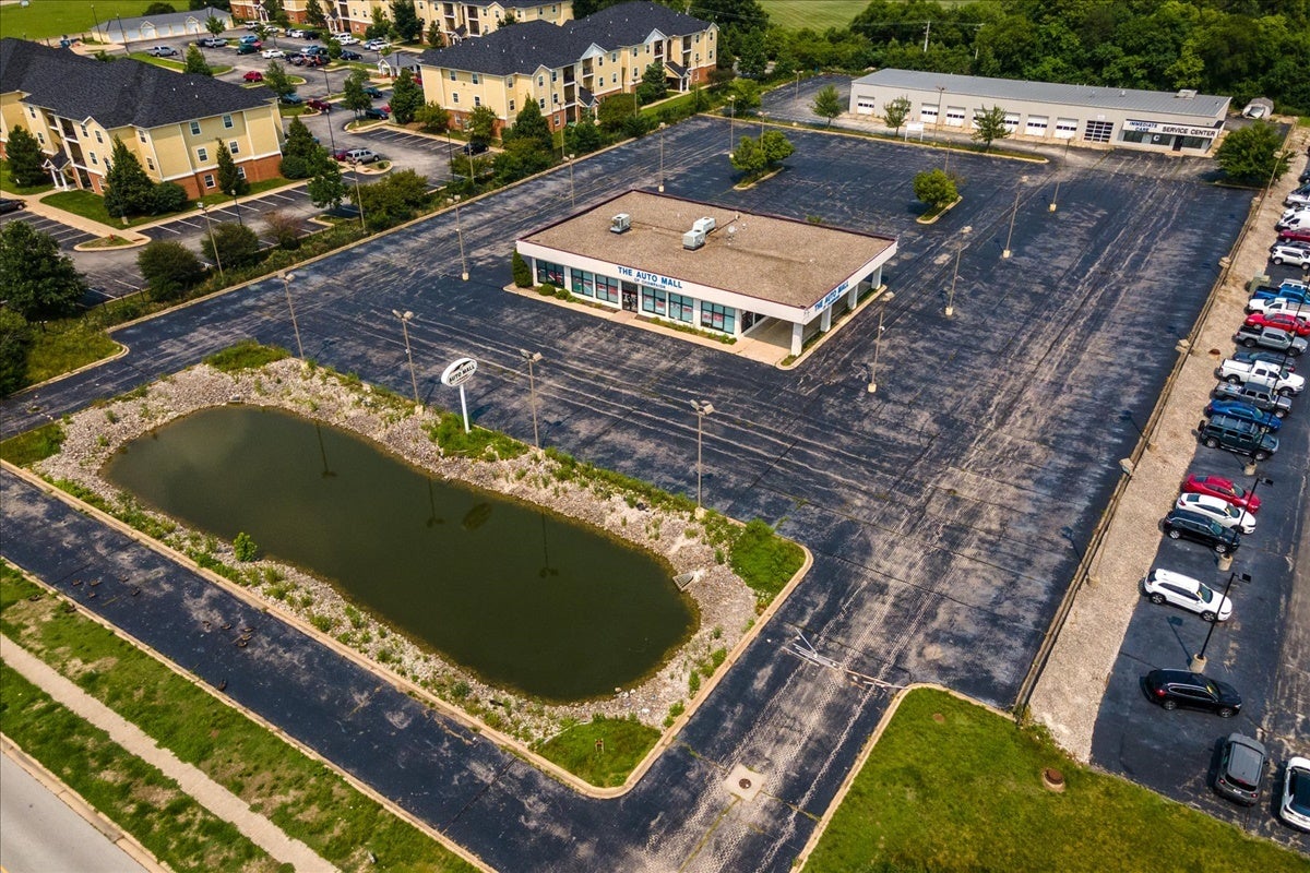1910 Moreland Boulevard
