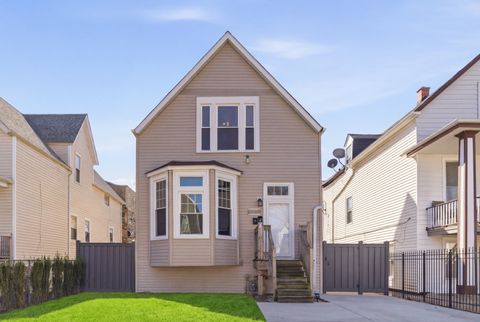 3645 W McLean Avenue 2 Chicago IL 60647