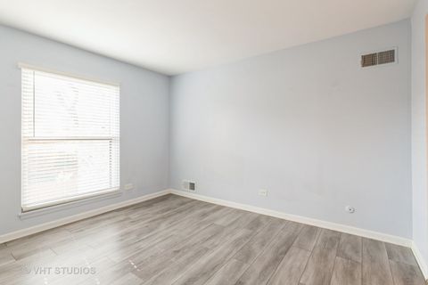 Tiny photo for 1611 Waxwing Court, Schaumburg, IL 60173 (MLS # 12580808)