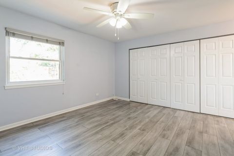 Tiny photo for 1611 Waxwing Court, Schaumburg, IL 60173 (MLS # 12580808)