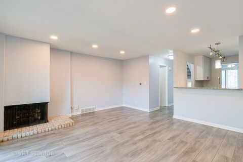 Tiny photo for 1611 Waxwing Court, Schaumburg, IL 60173 (MLS # 12580808)