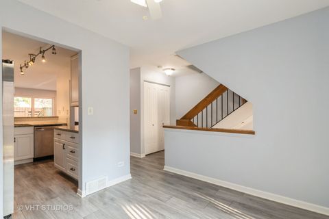 Tiny photo for 1611 Waxwing Court, Schaumburg, IL 60173 (MLS # 12580808)