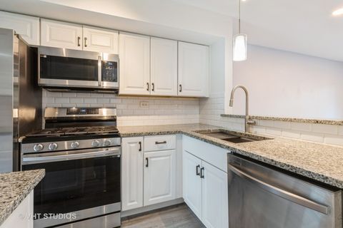 Tiny photo for 1611 Waxwing Court, Schaumburg, IL 60173 (MLS # 12580808)