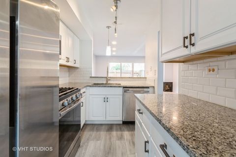 Tiny photo for 1611 Waxwing Court, Schaumburg, IL 60173 (MLS # 12580808)