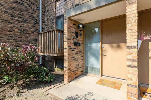 Tiny photo for 1611 Waxwing Court, Schaumburg, IL 60173 (MLS # 12580808)