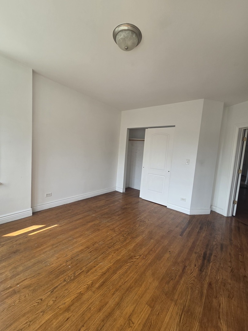 6928 S Maplewood Avenue