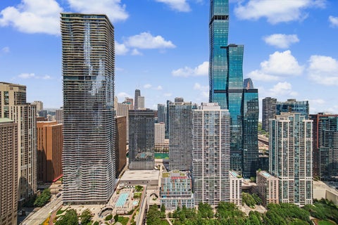 Tiny photo for 340 E RANDOLPH Street #4304, Chicago, IL 60601 (MLS # 12707775)