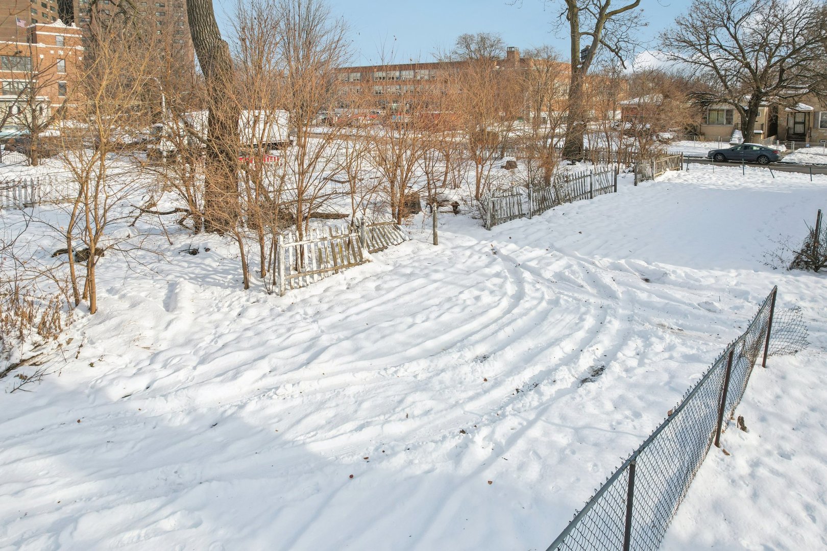 4338 S Shields Avenue