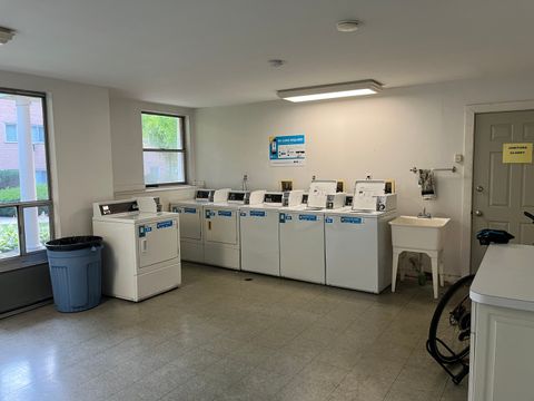 Tiny photo for 415 Wesley Avenue #21, Oak Park, IL 60302 (MLS # 12406492)