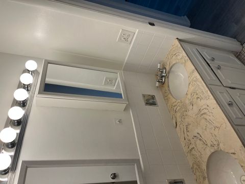 Tiny photo for 415 Wesley Avenue #21, Oak Park, IL 60302 (MLS # 12406492)