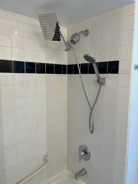 Tiny photo for 415 Wesley Avenue #21, Oak Park, IL 60302 (MLS # 12406492)