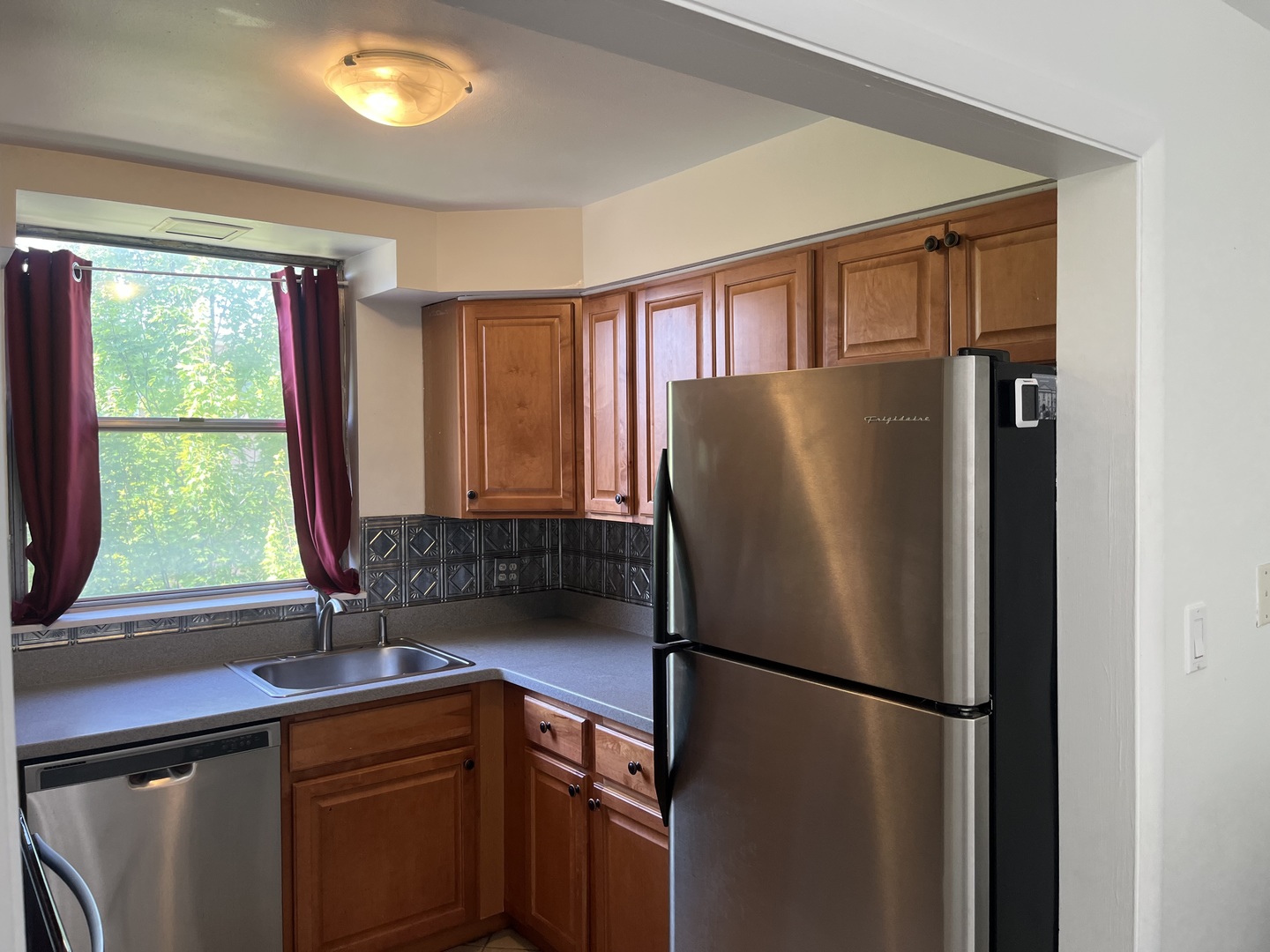 415 Wesley Avenue 21