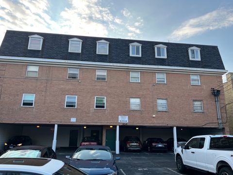 Tiny photo for 415 Wesley Avenue #21, Oak Park, IL 60302 (MLS # 12406492)