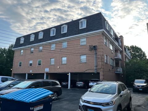 Tiny photo for 415 Wesley Avenue #21, Oak Park, IL 60302 (MLS # 12406492)