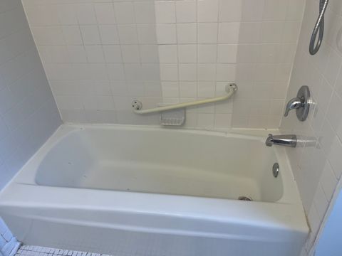 Tiny photo for 415 Wesley Avenue #21, Oak Park, IL 60302 (MLS # 12406492)