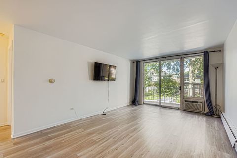 Tiny photo for 415 Wesley Avenue #21, Oak Park, IL 60302 (MLS # 12406492)