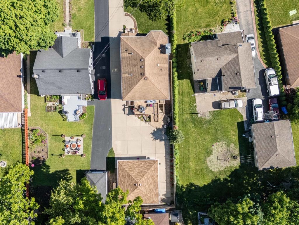 listing image 54