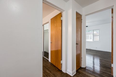 Tiny photo for 5107 N SPRINGFIELD Avenue #B, Chicago, IL 60625 (MLS # 12415427)