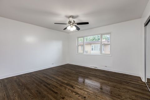 Tiny photo for 5107 N SPRINGFIELD Avenue #B, Chicago, IL 60625 (MLS # 12415427)