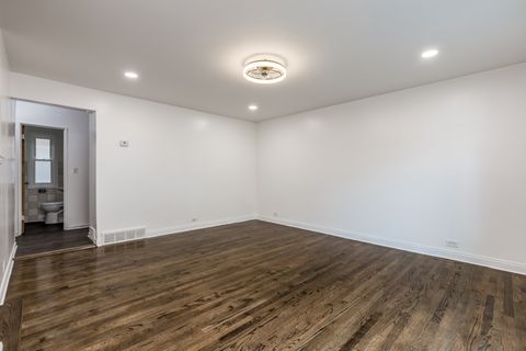 Tiny photo for 5107 N SPRINGFIELD Avenue #B, Chicago, IL 60625 (MLS # 12415427)