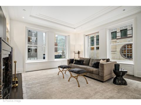 Tiny photo for 159 E Walton Place #7G, Chicago, IL 60611 (MLS # 12496865)