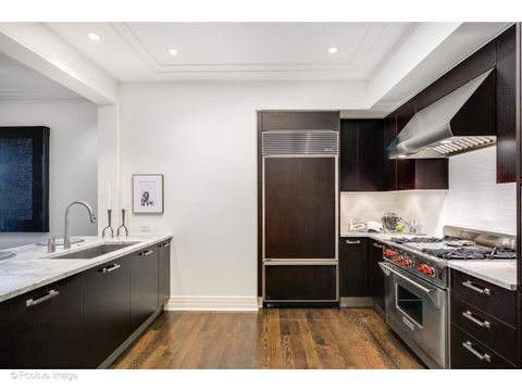 Tiny photo for 159 E Walton Place #7G, Chicago, IL 60611 (MLS # 12496865)