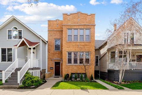 2516 N WASHTENAW Avenue Chicago IL 60647