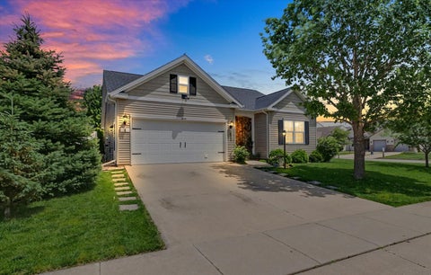 Tiny photo for 3802 Sandstone Drive, Champaign, IL 61822 (MLS # 12653015)