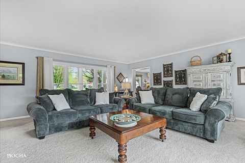 Tiny photo for Aurora, IL 60506 (MLS # 12630469)