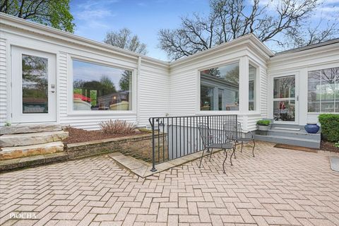 Tiny photo for Aurora, IL 60506 (MLS # 12630469)