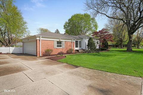 Tiny photo for Aurora, IL 60506 (MLS # 12630469)