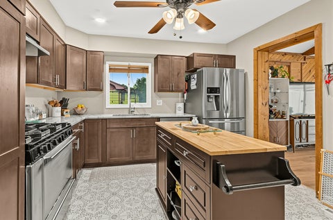 Tiny photo for 6855 W 113th Street, Worth, IL 60482 (MLS # 12736748)