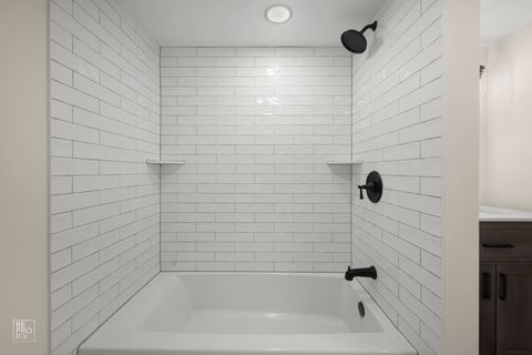 Tiny photo for 3641 N Hermitage Avenue, Chicago, IL 60613 (MLS # 12582755)