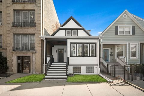 Photo of 3641 N Hermitage Avenue, Chicago, IL 60613 (MLS # 12582755)
