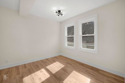 Tiny photo for 3641 N Hermitage Avenue, Chicago, IL 60613 (MLS # 12582755)