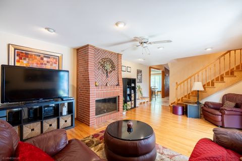 Tiny photo for 1720 N CHESTNUT Avenue, Arlington Heights, IL 60004 (MLS # 12639174)